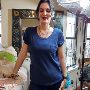 a.n.a Navy Blue Women's Short Sleeve Tee